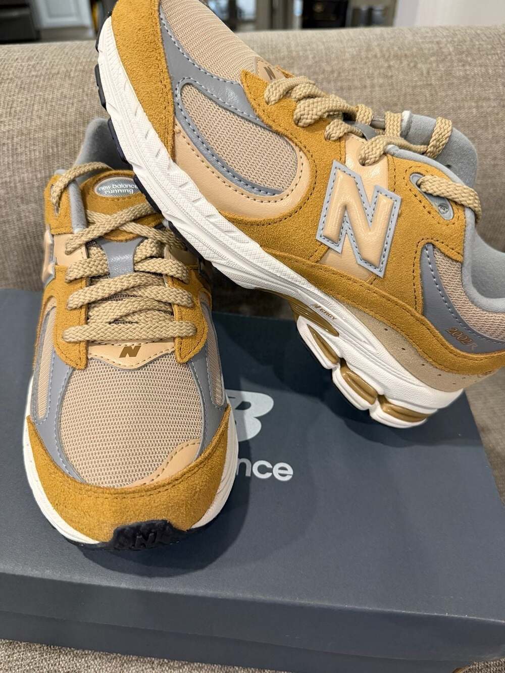 New Balance 2002R GC2002CE Mustard Gold Sneakers Size 5